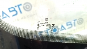 Лобовое стекло Volkswagen ID.4 23-26 под датчик дождя и камеру