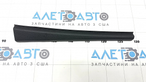 Накладка передньої стійки центральна права Audi Q7 4L 10-15 чорна