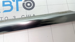 Молдинг задней форточки правый Audi Q7 4L 10-15 хром, 2 части, царапины