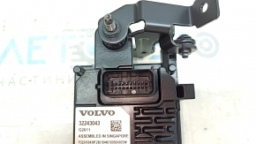 Камера слежение за полосой Volvo XC90 16-22 на лобовом стекле