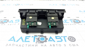 Кнопки подогрева 2-го ряда сидений Audi Q7 4L 10-15 черные, с накладкой