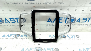 Накладка передней панели обрамление монитора Volvo XC90 16-23 черный глянец, царапины, тычки