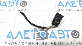 Фішка на проведення заднього бампера BMW 5 G30 17-20 під 6 парктроників
