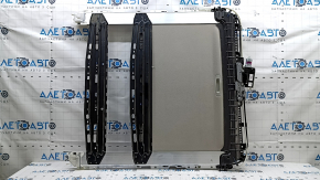 Люк в сборе для Lexus RX300 RX330 RX350 RX400h 04-09, вид с другого ракурса, комплектен и исправен.