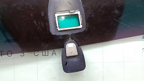 Лобовое стекло Lexus RX300 RX330 RX350 RX400h 04-08 PGW песок