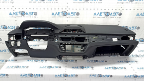 Торпедо передняя панель с AIRBAG BMW 5 G30 17-23 черная под проекцию, ржавый пиропатрон