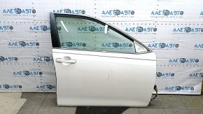 Двері в зборі передня права Toyota Camry v50 12-14 usa keyless, білий 040