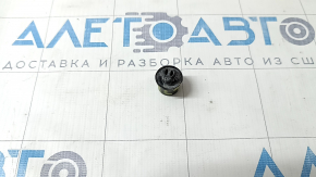 Отбойник крышки багажника левый Toyota Camry v40