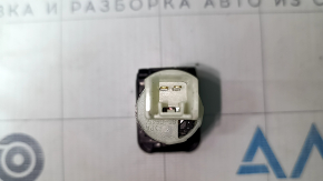 Прикуриватель центральной консоли Toyota Camry v40 с крышкой