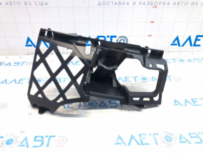 Кріплення переднього бампера праве під фарою VW Passat b8 16-19 USA
