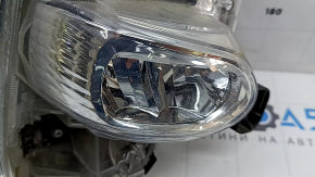 Поворотник правый Toyota Prius 50 Prime 17-22 с ПТФ, песок