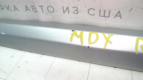 Молдинг двери нижний задний правый Acura MDX 14-20 царапины