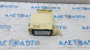 Блок запобіжників підторпедний Toyota Camry v50 12-14 usa 
