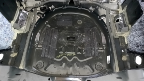 Корито багажника Ford Escape MK4 20-23 на кузові