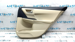 Обшивка дверей картка ззаду права Toyota Camry v55 15-17 usa беж з беж вставкою пластик, підлокітник беж