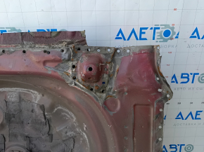 Деталь кузова с креплением, зафиксирована, для Toyota Camry 2012-2014.