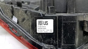 Фонарь заднего бампера левый Toyota Prius 50 Prime 17-22 разбито стекло