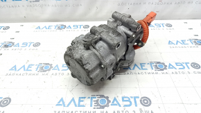 Компрессор кондиционера Toyota Prius V 12-17