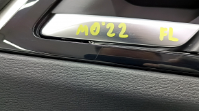 Текст с идентификацией детали на обшивке, подлежит использованию на Mitsubishi Outlander 2022 года.