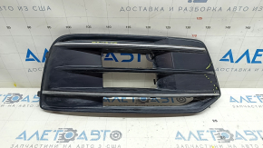 Решетка переднего бампера правая Audi Q5 80A 18-20 с хромом, потерта, задиры