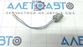 Фишка фары левая Mitsubishi Outlander 22-26 LED, серая