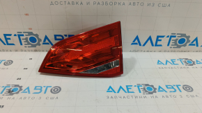 Ліхтар внутрішній кришка багажника правий Audi A4 B8 08-12 дорест седан лампа