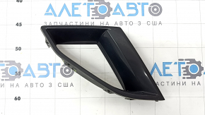 Обрамление воздуховода переднего бампера правое BMW 3 G20 23-26 черный глянец, песок