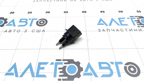Датчик уровня жидкости бачка омывателя Audi Q3 83A 19-25