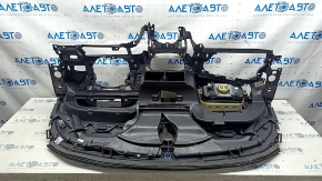 Торпедо передняя панель с AIRBAG Ford Escape MK3 17-19 рест, черная, под химчистку, ржавый пирапатон