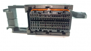Фишка на блок ECU компьютер двигателя правая Audi Q3 83A 19-25 2.5T
