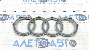 Эмблема решетки радиатора grill Audi A3 8V 15-20 хром