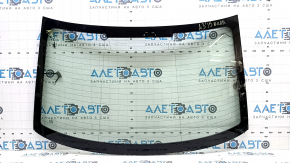 Стекло заднее Audi A3 8V 15-20 4d, без тонировки, подогрев, царапина