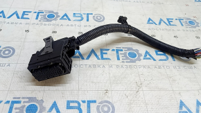 Фишка на блок ECU компьютер двигателя Lexus RX450h 20-22 малая