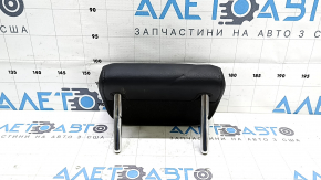 Подголовник 2 ряда центральный Audi A3 8V 15-20 4d, 5d, кожа, черный