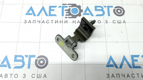 Петля дверей багажника ліва Audi Q3 83A 19-25