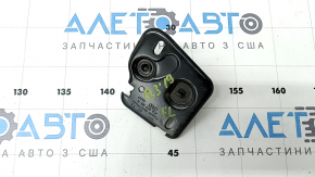 Скоба замка капота левая Audi Q3 83A 19-25