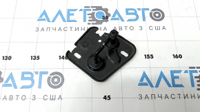Скоба замка капота права Audi Q3 83A 19-25