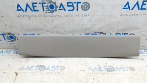 Обшивка двери багажника верхняя Nissan Leaf 18-24 серая побелел пластик