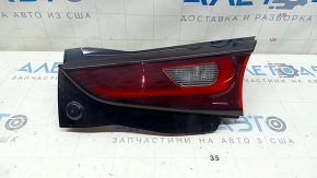 Фонарь внутренний дверь багажника правый Mazda CX-5 22-25 царапины