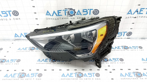 Фара передня ліва в зборі Audi Q3 83A 19-25 LED, пісок