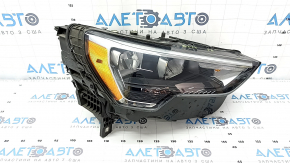 Фара передня права в зборі Audi Q3 83A 19-25 LED