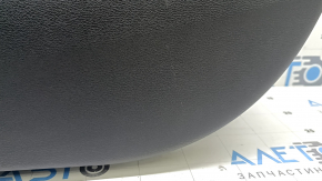 Обшивка двери передней правой для BMW X1 F48, демонстрация текстуры кожи Dakota.