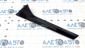 Спойлер дверей багажника Audi Q3 83A 19-25 чорний глянець