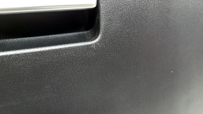 Перчаточный ящик, бардачок Mazda CX-5 17-24 черный, с хром ручкой, царапины