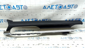 Накладка передньої панелі центральна Mazda CX-5 21-25 шкіра чорна під 10.3" дисплей, вставка під дерево, тичка