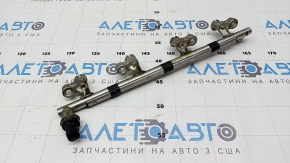 Паливна рейка Mazda 6 18-21 з датчиком