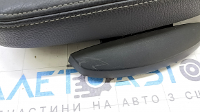 Царапины на подколенной опоре для BMW X1 F48 16-22, кожа черная Dakota.