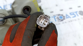 Поворотник правый Toyota Prius 30 13-15 рест, песок