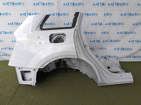 Чверть крило задня права Audi Q7 16-26 відпиляна, біла, тички