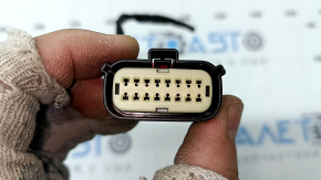 Фишка передней фары правая Jeep Grand Cherokee WL 21-26 LED